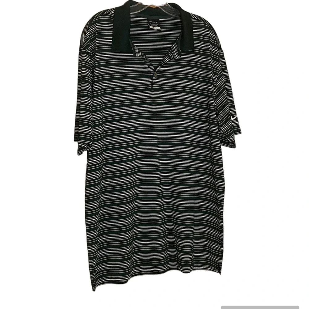 Men’s Nike golf polo, size XL. Good condition